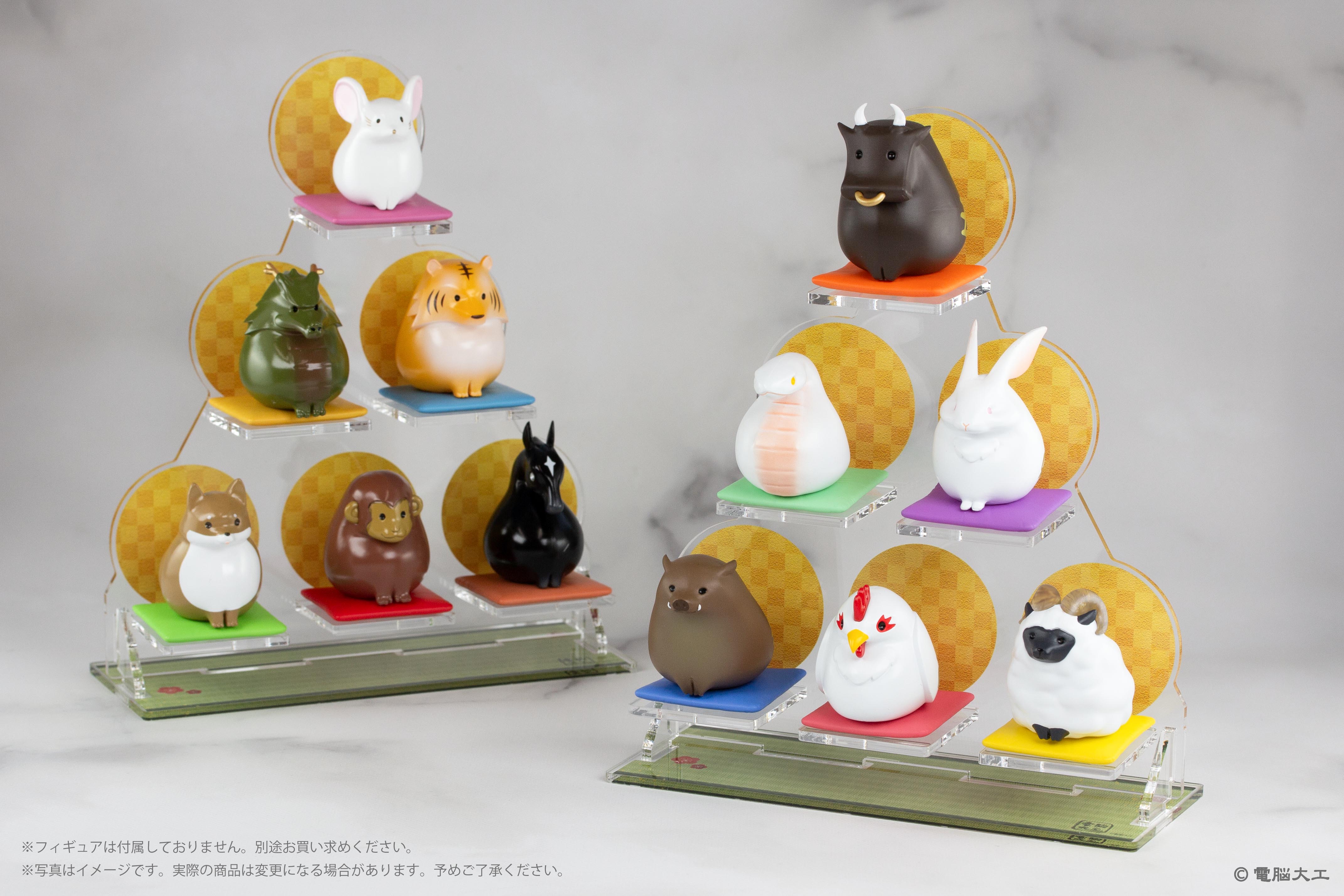 【予約受付中】【STUDIO SO-TA STORE限定】電脳大工 丸干支専用ディスプレイアクリルスタンド《予約:2026年11月下旬発送予定》